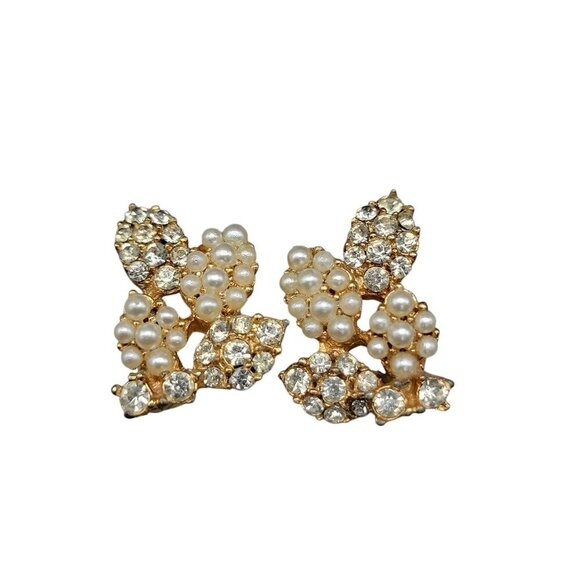 Kramer Vintage 1940s Clip On Earrings Faux Pearl Rhinestones Gold Tone Signed - Picture 11 of 11